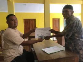 Penyerahan BLT Bulan Ke 6 tahun 2025 di Kalurahan 